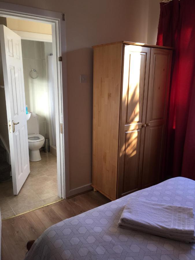 Double Rooms & Twin Rooms Rahoon Galway Exterior foto