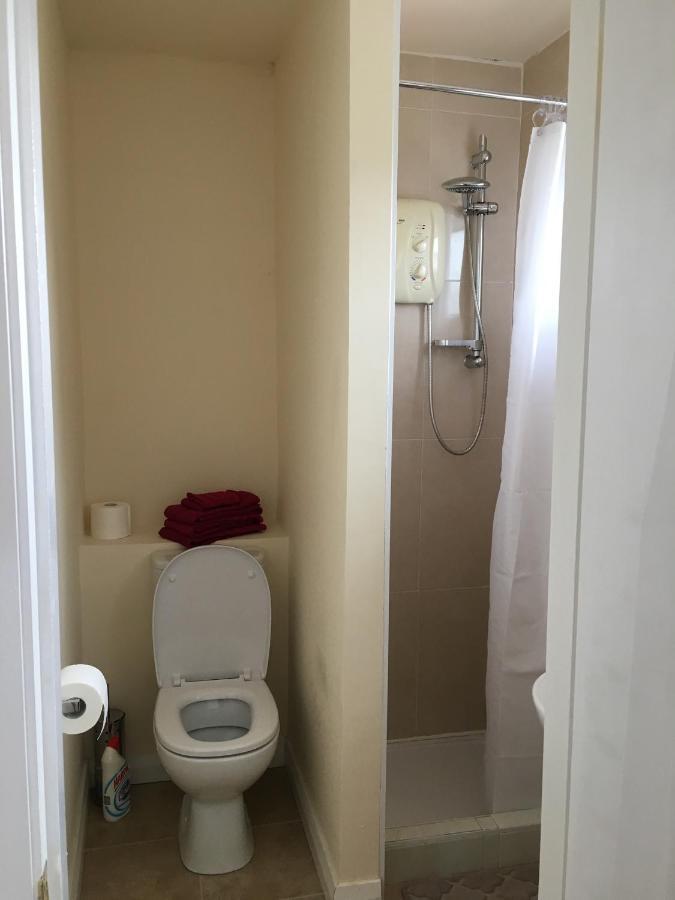 Double Rooms & Twin Rooms Rahoon Galway Exterior foto